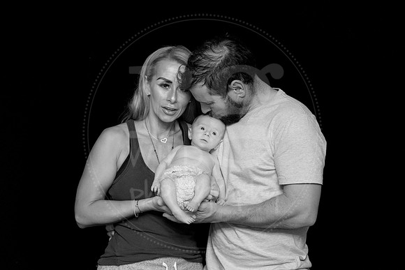 Newborn Portraits by RG Wild Photography | Lorcán 2017