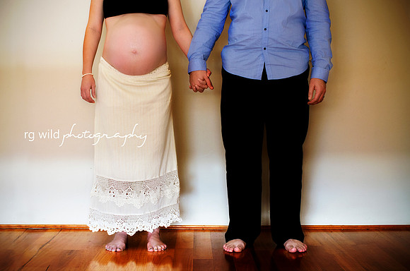 Maternity Portraits by Linda Wild, RG Wild Photography | PERTH