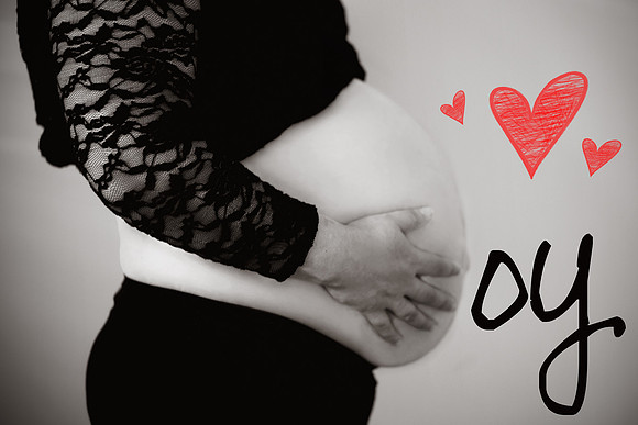 Maternity Portraits by Linda Wild, RG Wild Photography | PERTH